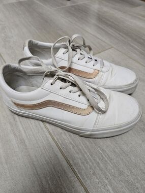 Van's Wars White Women's Low-Top Sneakers with Rose Gold Accent, Sz 8